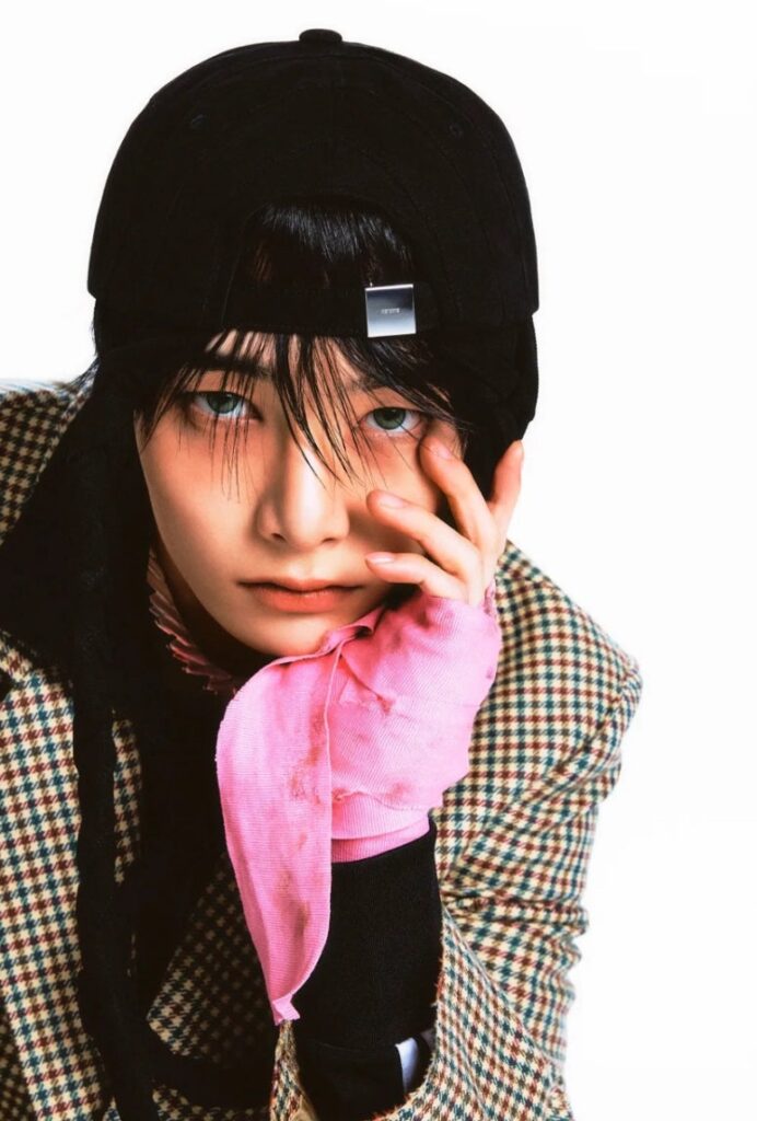 Stray Kids DO IT comeback visual with intense eye contact and pink glove styling