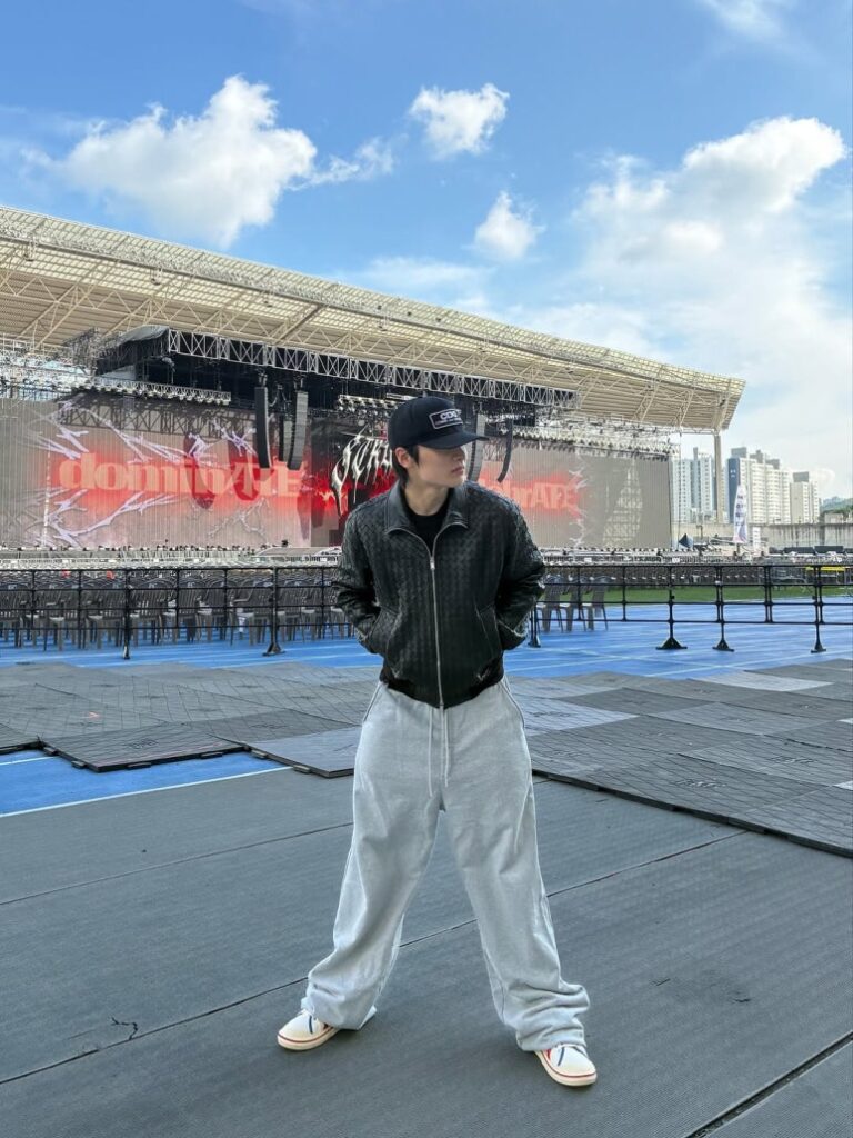 Stray Kids Hyunjin casually dressed in oversized pants and jacket during stage rehearsal at Inspire Arena in Incheon.