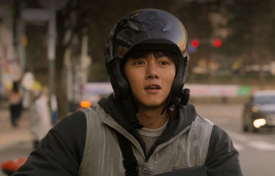 Korean delivery rider character wearing a helmet from drama “Bad Prosecutor”