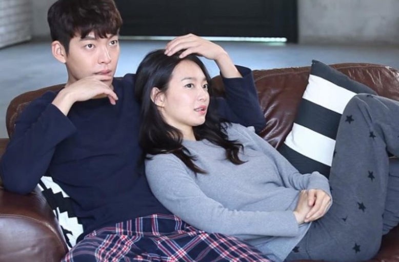 Cozy moment on the couch—Shin Min-Ah and Kim Woo-Bin in a candid throwback before their wedding.